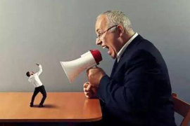 讨债不成的男主：困境中的智慧与勇气